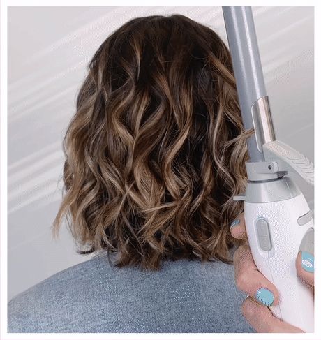 video of before and after curling with beachwaver curling iron