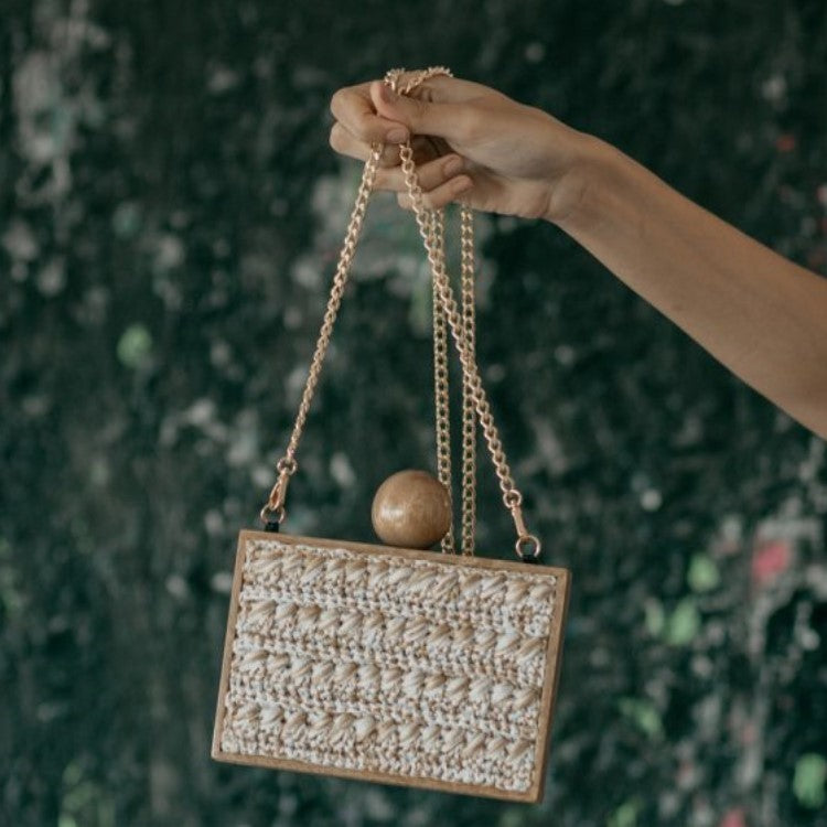 Vintage Square Handbag!