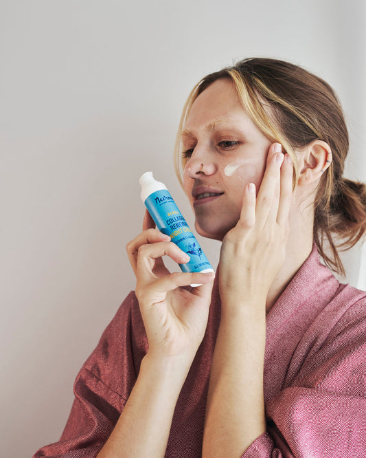 Deep moisturizing night cream with collagen Deep moisturizing night cream with collagen