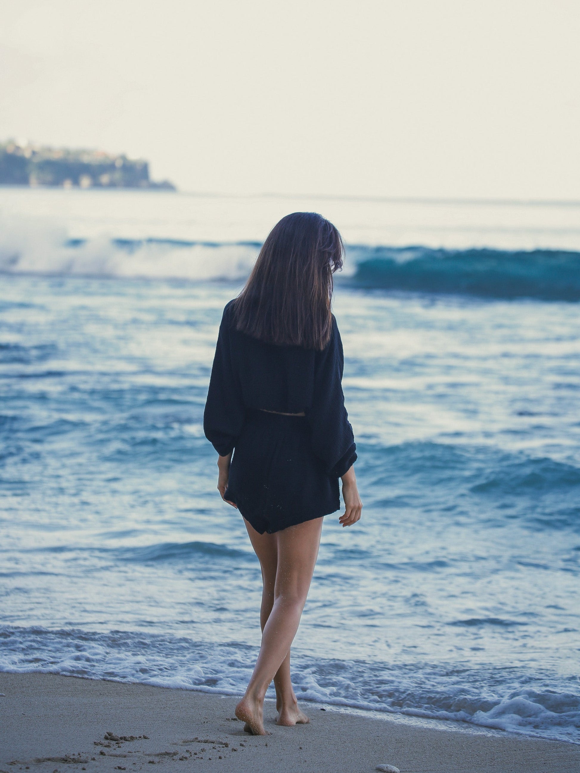 Comfortable and eco-conscious black shorts for everyday wear