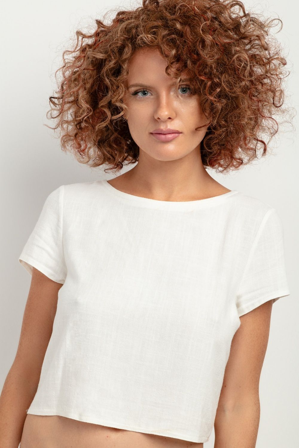 elegant white linen blouse for women by Tessita