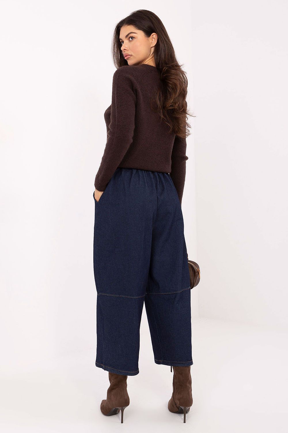 Trendy wide-leg jeans in dark blue with comfortable stretch fabric