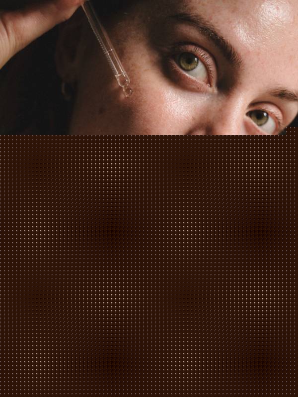 Gentle anti-aging serum with bakuchiol and squalane for smoother, plumper skin