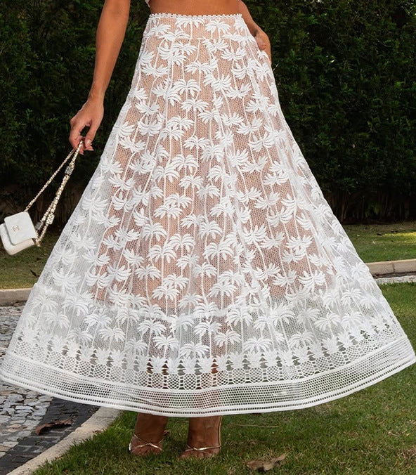 White lace skirt 