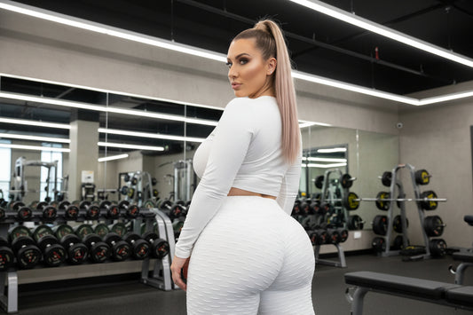 Booty lifting scrunch leggings in textured jacquard fabric for gym and yoga