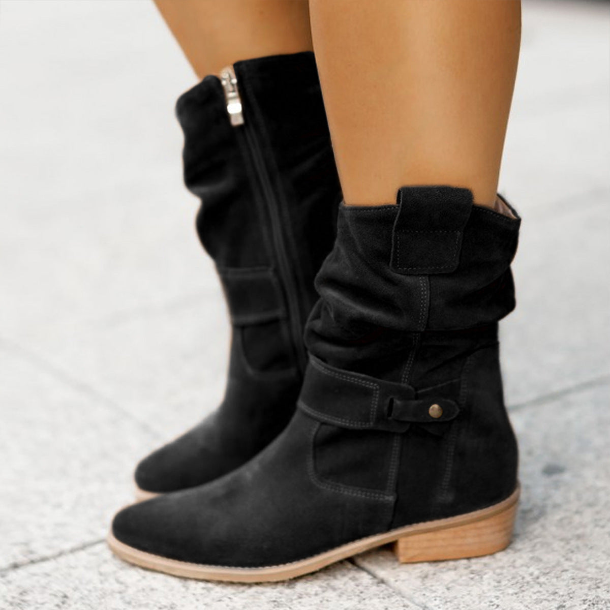 Western-style boots in premium suede with rubber sole detail

