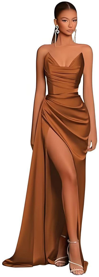 Brown strapless gown with a high slit perfect for a gala 