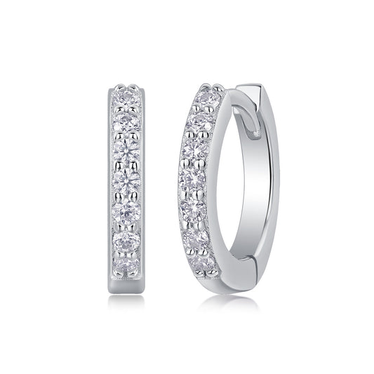 Elegant moissanite stud earrings 