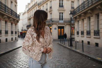 Lace trim blouse button-front long sleeve with drawstring cuffs for summer

