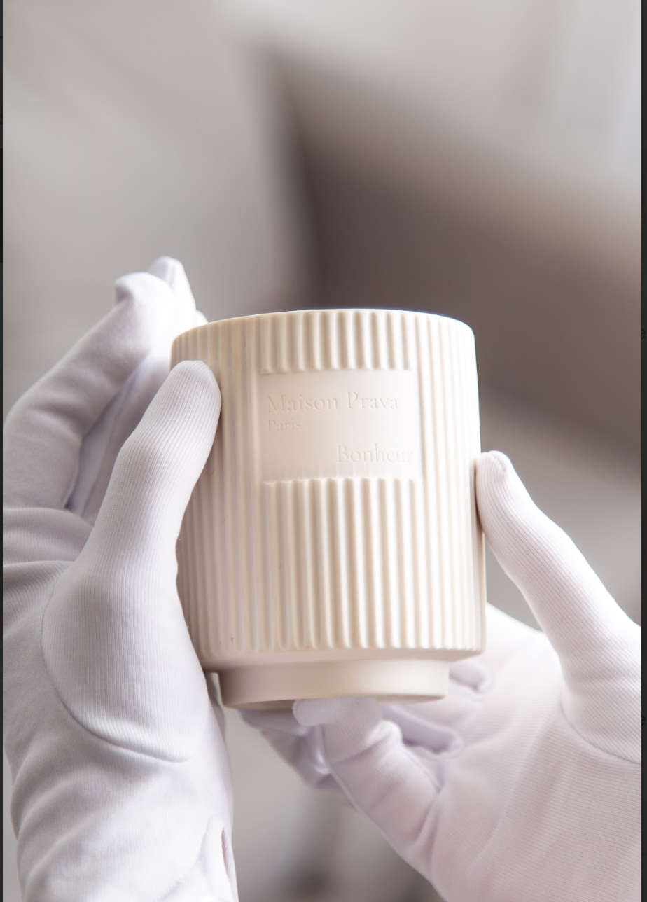 White ceramic container maison Prava  bonheur candle 