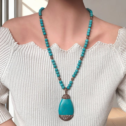Drop-shaped turquoise pendant necklace for women