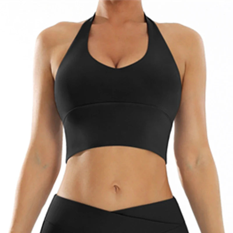 Black sports bra for the woman athlete at the gym 