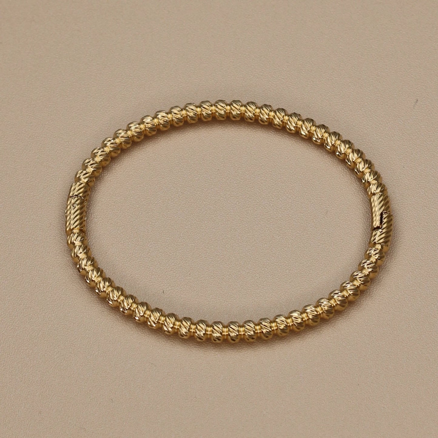 Gold bangle bracelet gift for women – elegant zircon jewelry for Mother's Day

