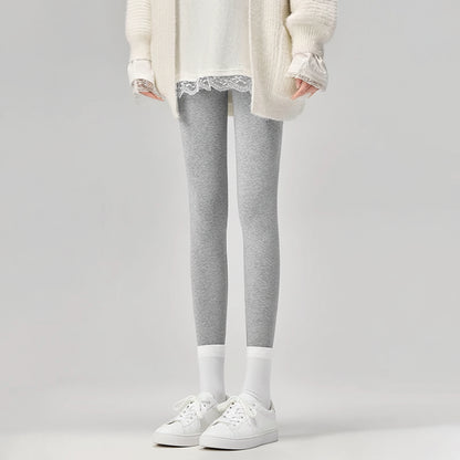 Women wearing high waist fleece lined leggings – slim fit thermal pants for winter
