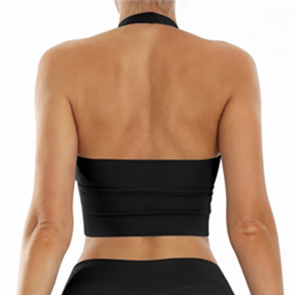  sports bra for morning run, demonstrating the moisture-wicking properties and comfortable fit