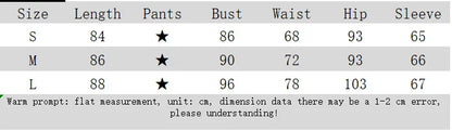 Table displaying size chart for pants with measurements in centimeters.