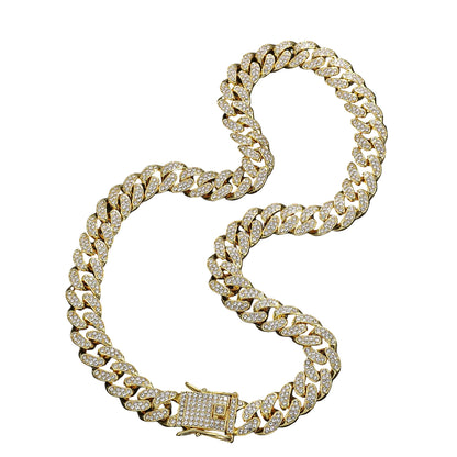 Gold chain necklace with diamond-like stones 