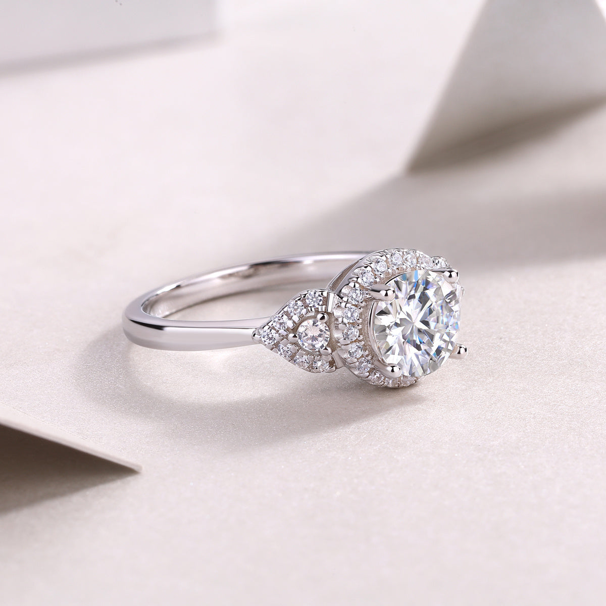 Affordable shiniest wedding ring with large moissanite stone