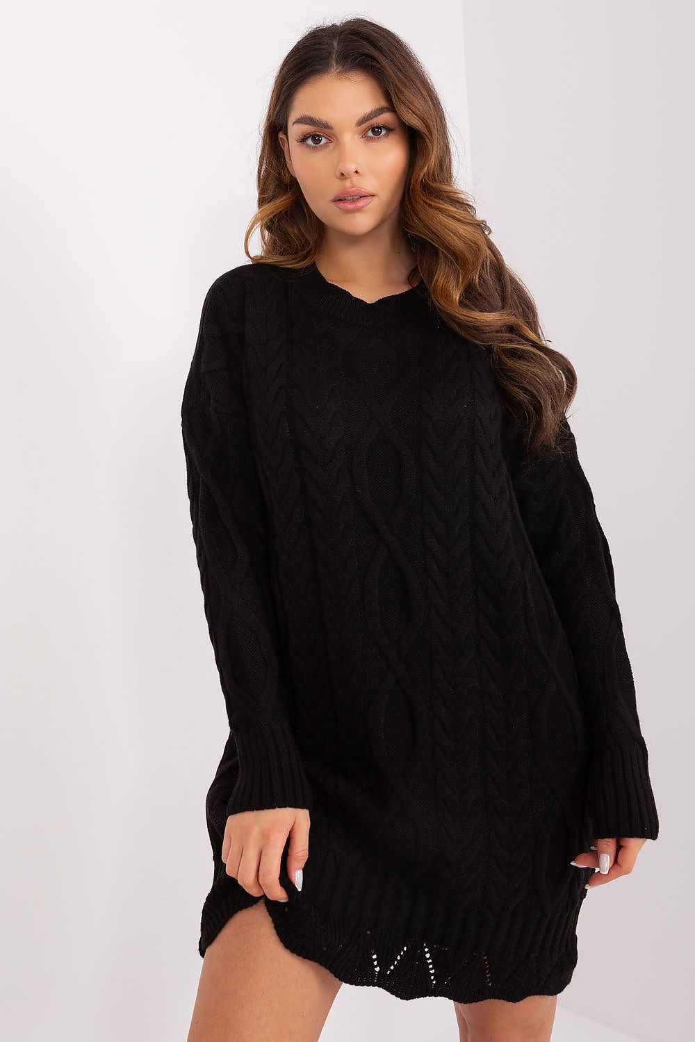 Sleek sleeveless ribbed  black knit dress 