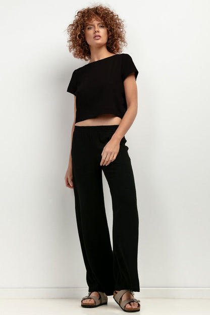 elegant Black wide-leg linen pants for women, 