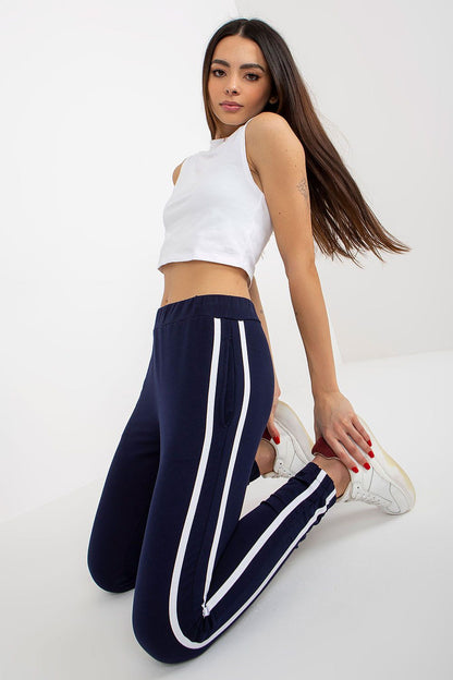 Comfortable cotton-polyester blend sweatpants detail