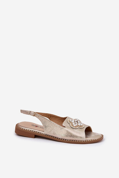 Beige sandal with pearl embellishment 
