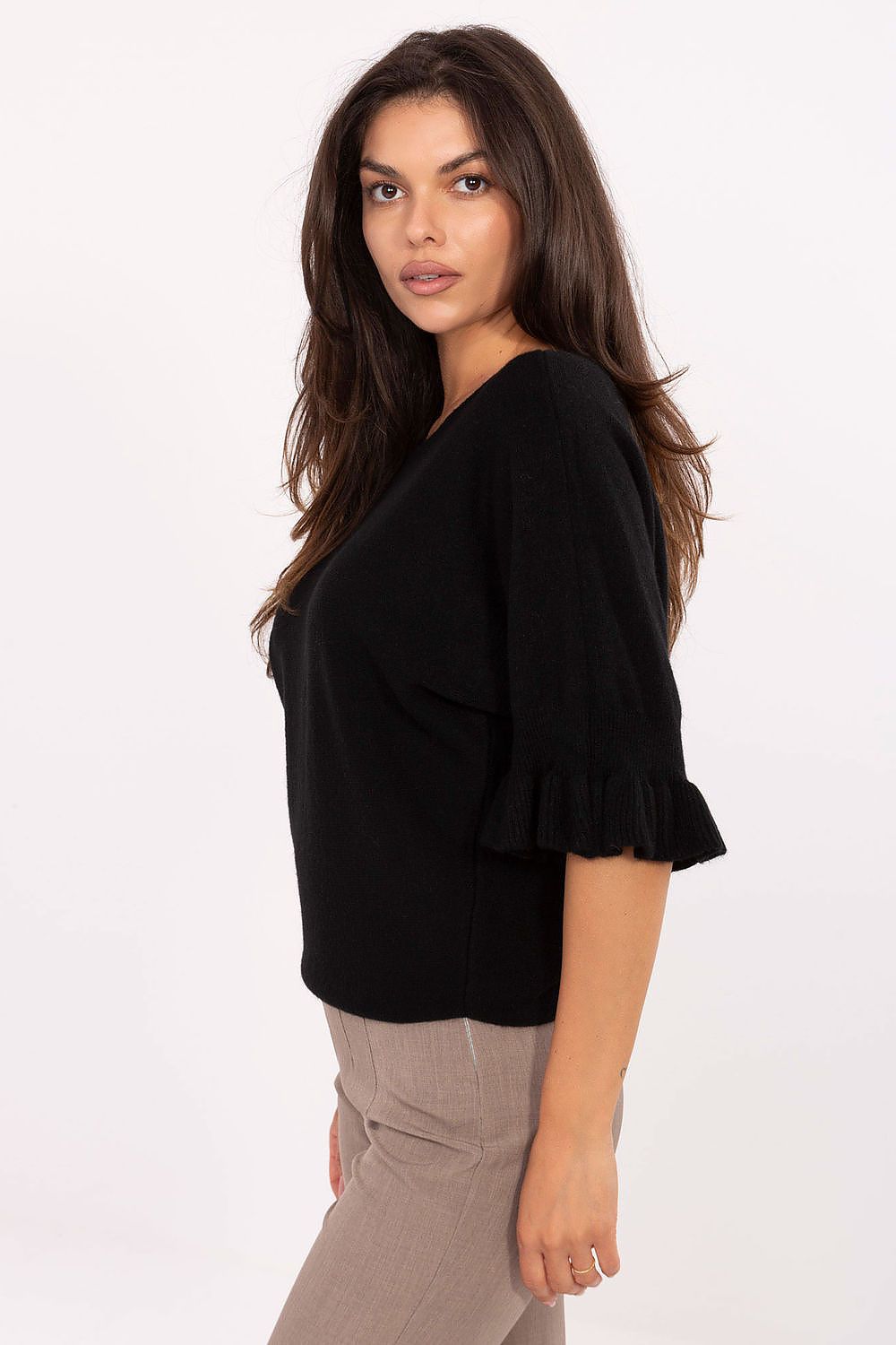 Transitional season knit sweater

