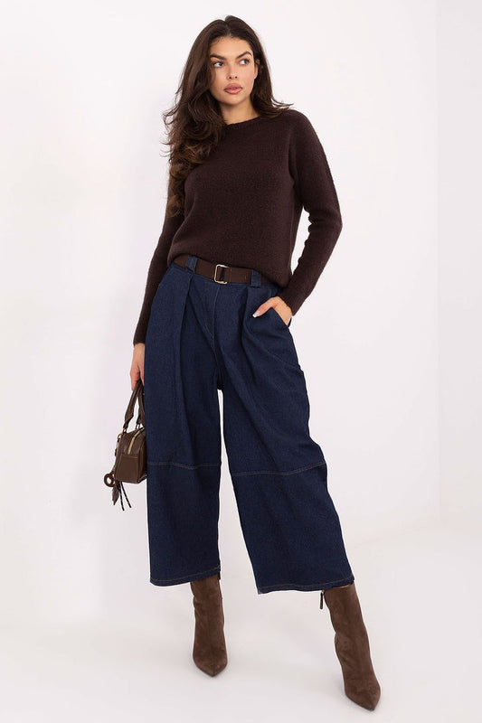 Navy blue high waist culotte jeans with wide legs and belt

