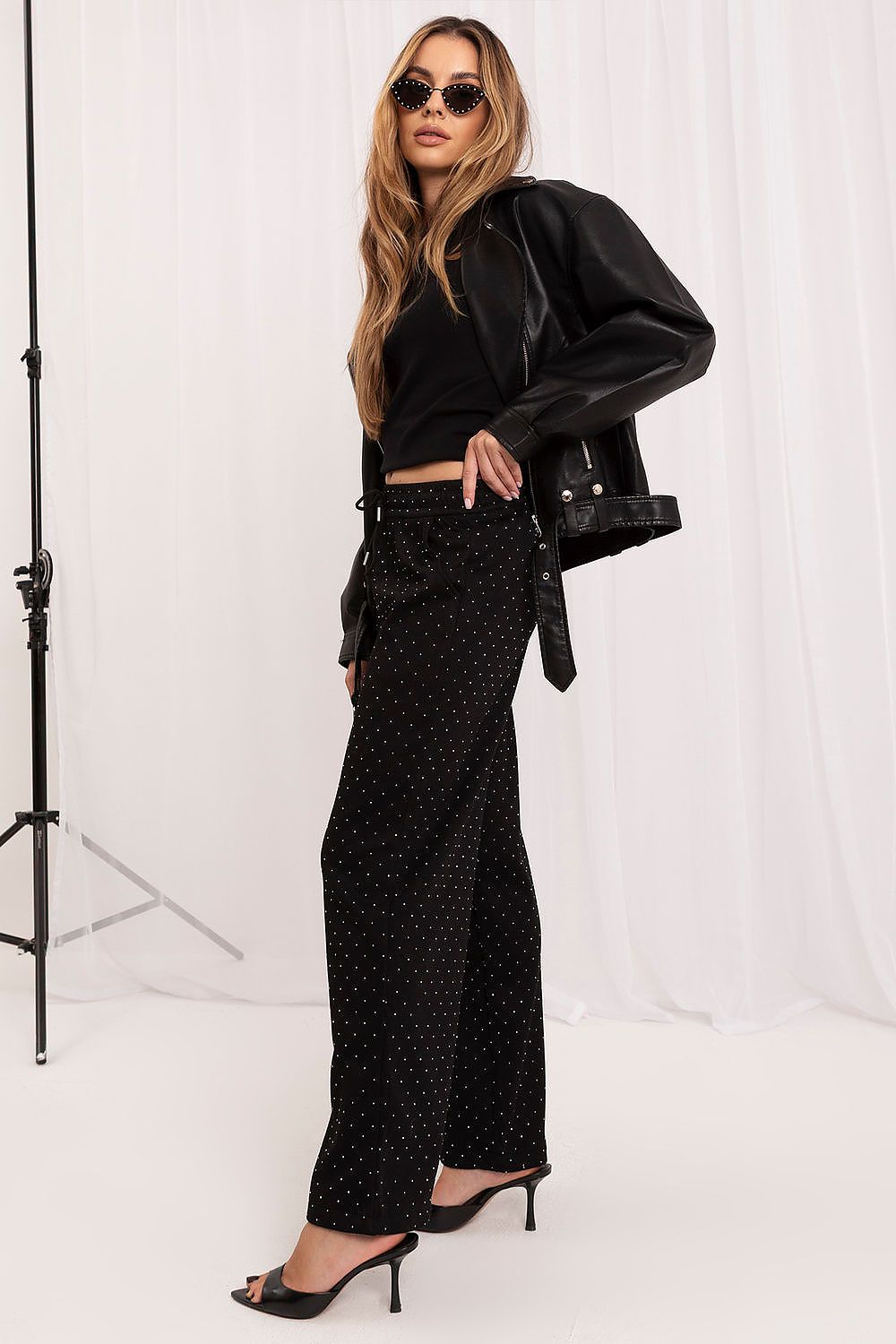 Rhinestone Wide-Leg Sweatpants – view 3