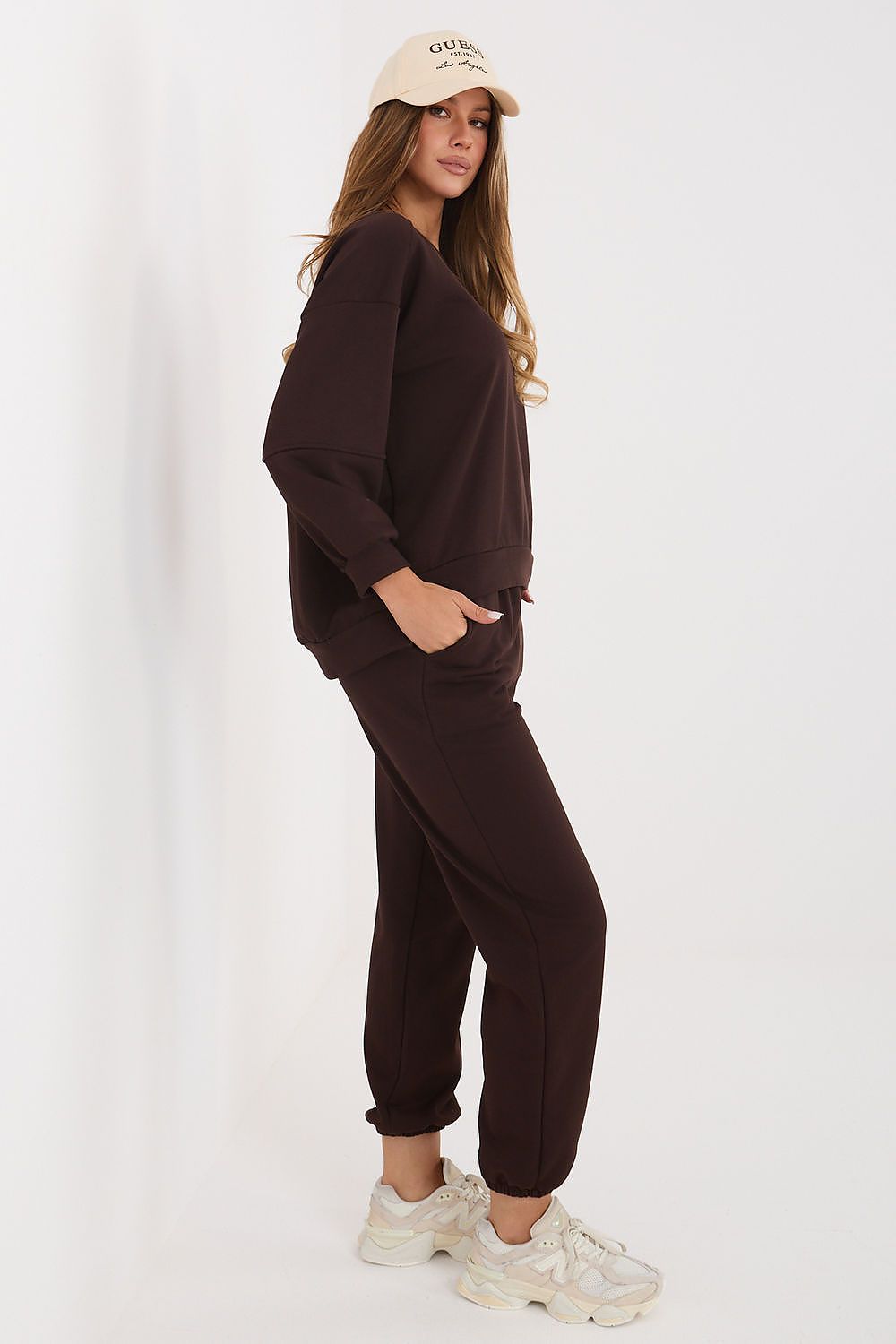 Oversized Sweatshirt & Jogger Set – Brown – view 3