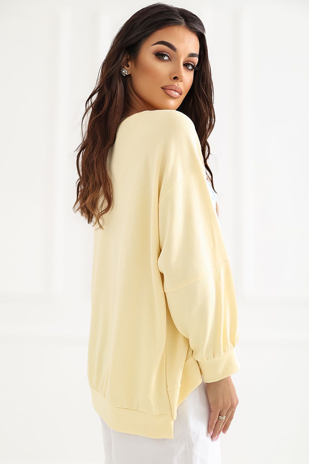 Embroidered Oversized Sweatshirt – Yellow – view 3