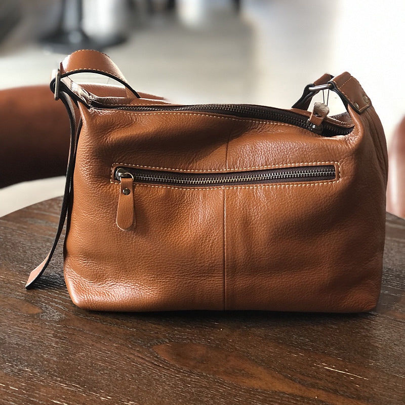 Large-Capacity Minimalist Genuine Leather Shoulder Crossbody Bag – view 4