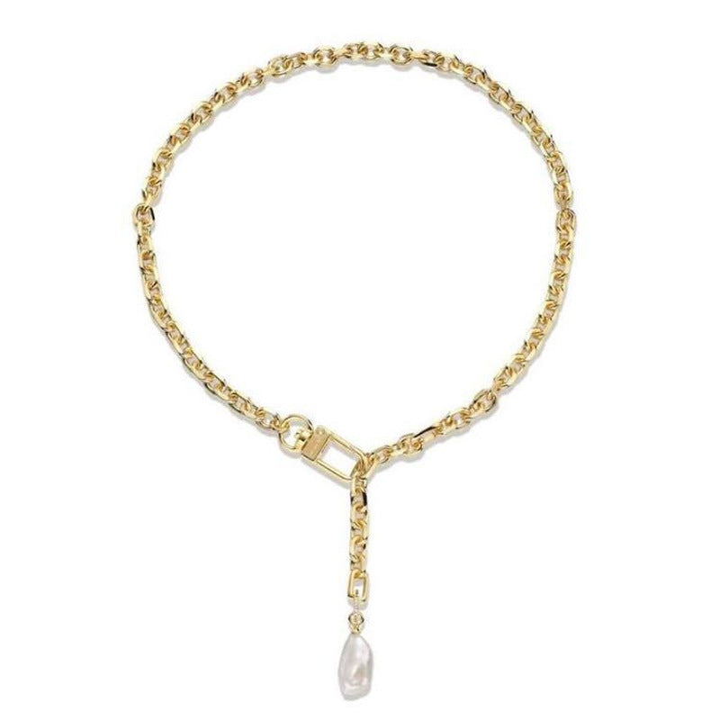 gold baroque pearl necklace with retro charm