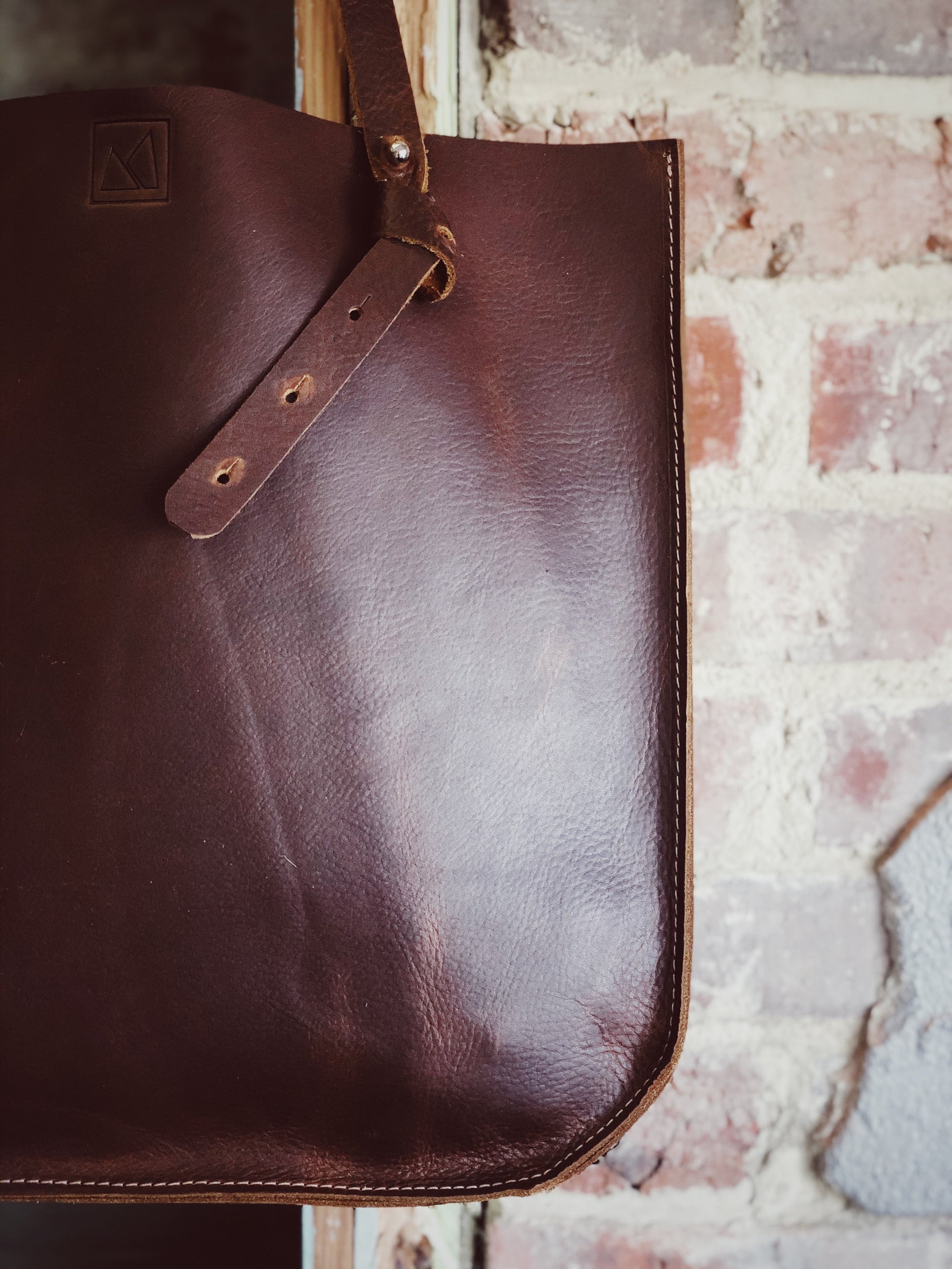 Wander Tote handbag image 4 from Uplift Luxe