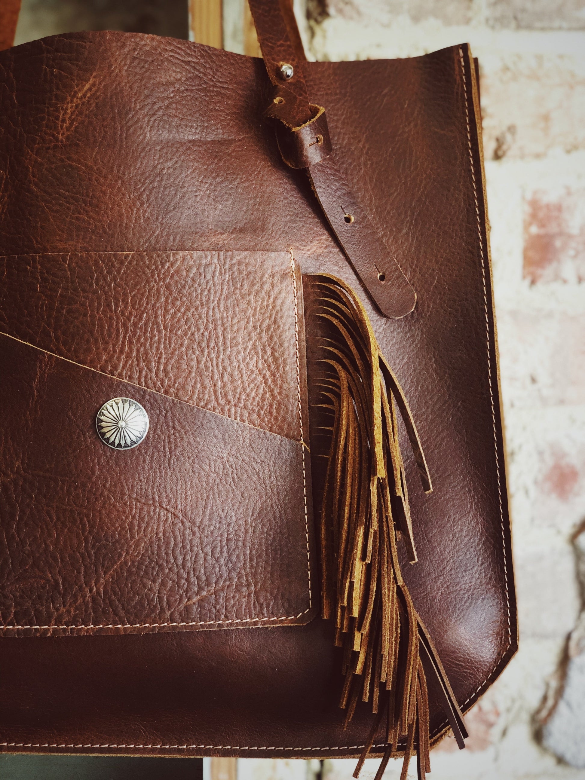 Wander Tote handbag image 8 from Uplift Luxe